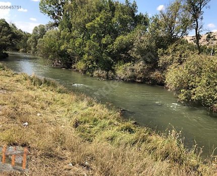 BAŞKAN EMLAKTAN SATILIK GÖKÇEKISIK MH 4 DÖNÜM SUYA CEPHELİ 