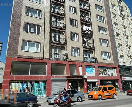 BAŞKAN EMLAKTAN KİRALIK GAFFAR OKKAN CADDESİNDE 3+1 DAİRE 